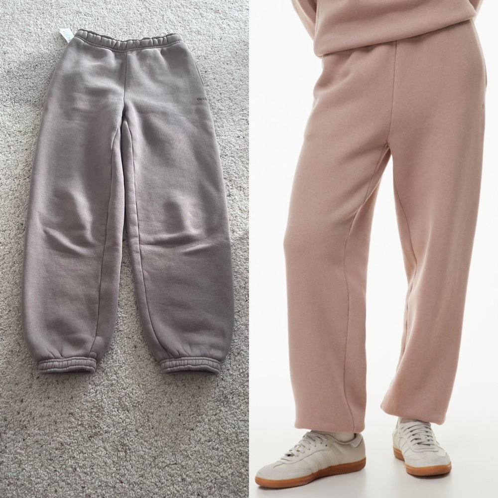 **SOLD** Aritzia TNA BUBBLE FLEECE MEGA SWEATPANT Jogger